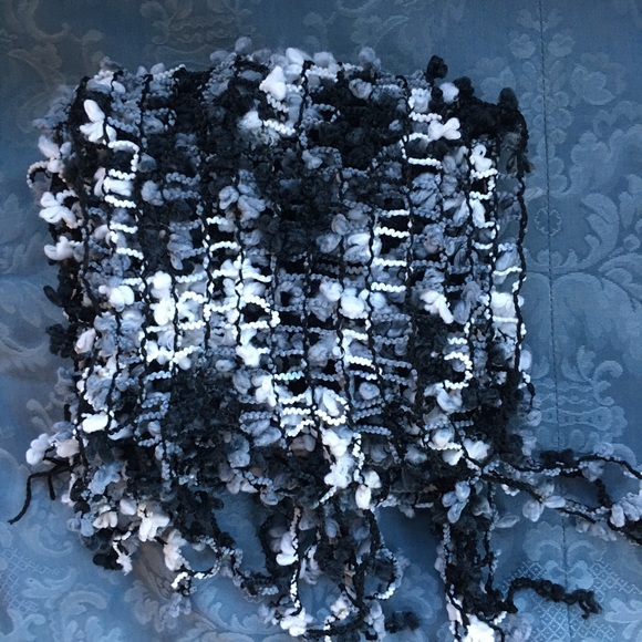 Loose knit scarf